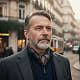Valentín R., Analista Financiero